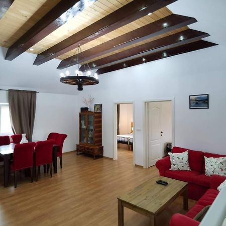 Apartament 2 Camere - Casa Divertis Buzău Exterior photo
